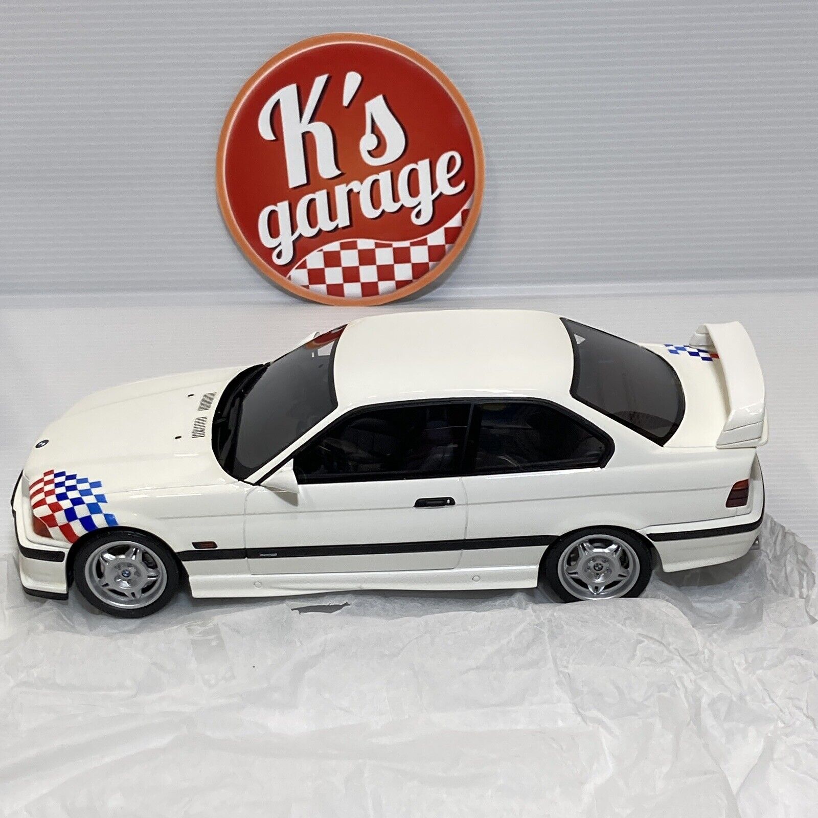 Diecast model cars Bmw M3 E36 1/18 Ottomobile E36 Light Weight red 