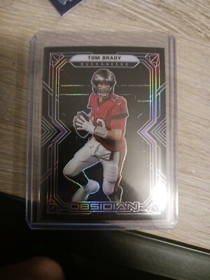 2022 Panini Obsidian Football Tom Brady Electric Etch Purple /100