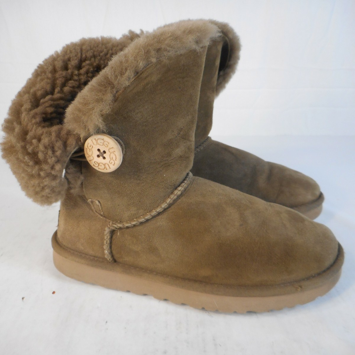 UGG/ ブーツ 楽天市場】アグ クラシック フェム ミニ ウェッジ ヒール ブーツ