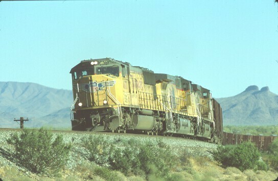 UP 4677 SD-70M SHAWMUT AZ (UNION PACIFIC) ORIGINAL SLIDE 05-24-19