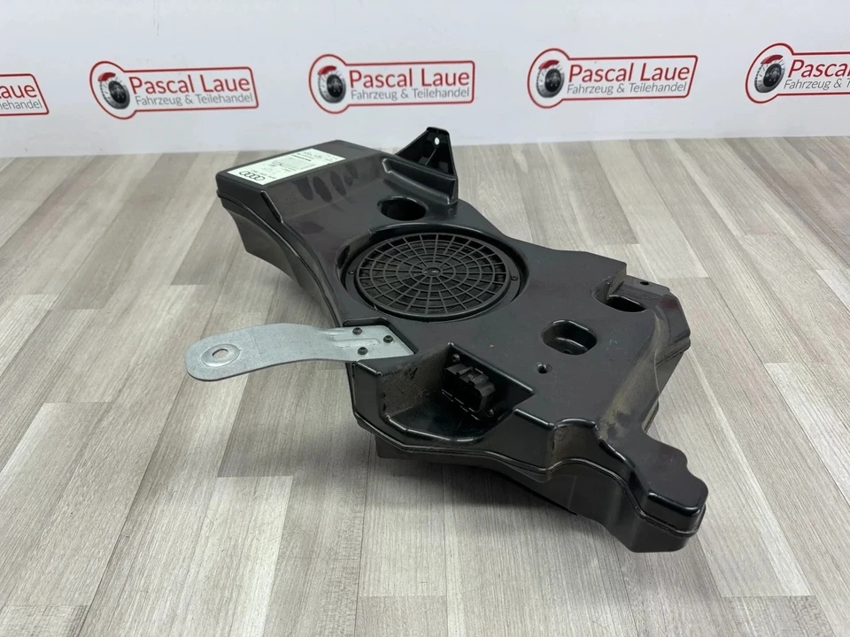 Audi A3 8PA Sportback Bassbox Original Blaupunkt Subwoofer Tieftöner 8P4035382 - Bild 4 von 4