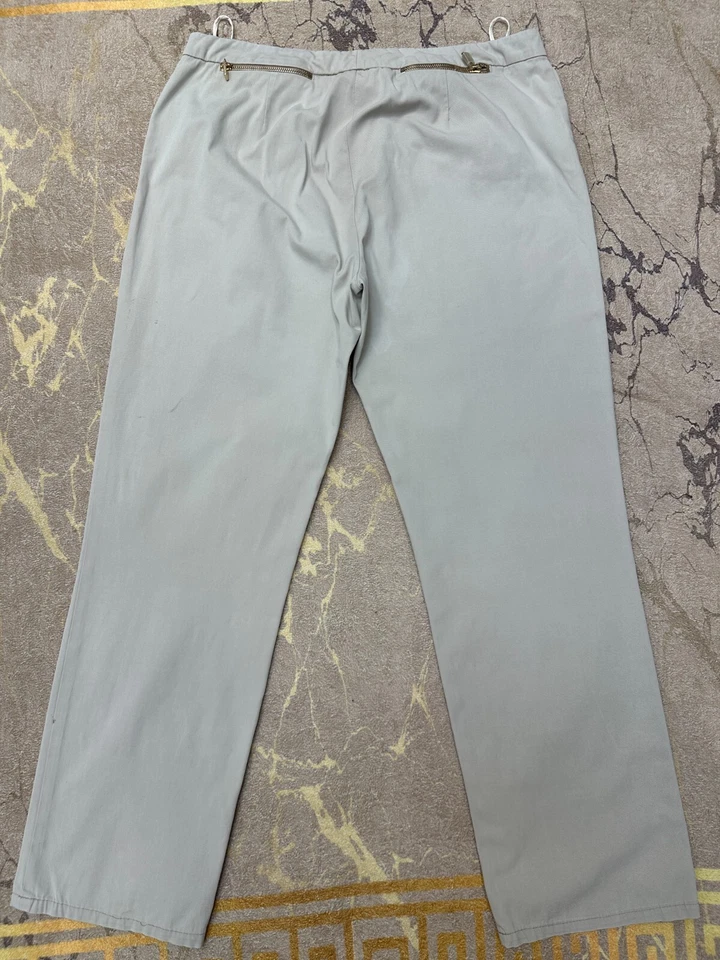 Luxury Loro Piana Royal Fit Dress Pants Formal Trousers Size 44 S M - Image 2 of 4