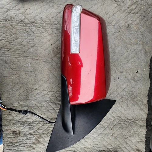 Passenger Side View Mirror Power  Fits 09-12 TRAVERSE Red Oem
