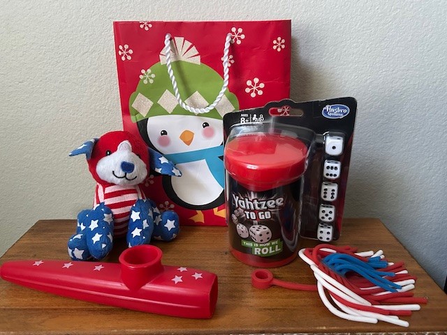 July Bag Lot, 5 pcs. July 4th Lot, Yahtzee to Go, KaZoo, Patriot Pup, Pom-Pom