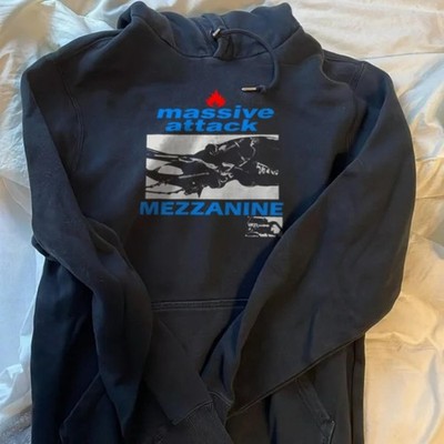 Retro Massive Attack This Is Massive Attack Hoodie S-5XL