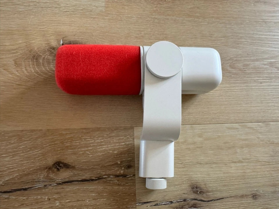 Dynamisches Podcast Mikrofon Weiß inkl. Audio Interface & Mikrofon Arm. - Bild 3 von 4