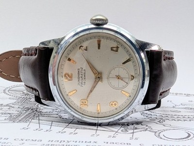 Vintage 1950s Junghans Trilastic - Calibre J93s Manual Wind - Running Great!