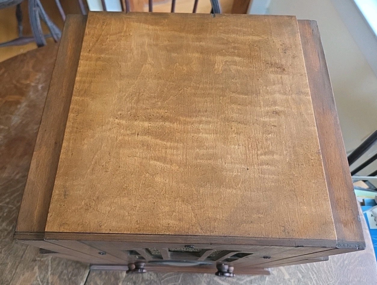 HTF Vtg Silvertone Model 1809A AM/SW Skyscraper Tombstone Radio