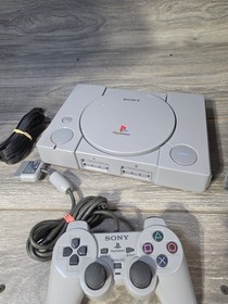 Sony PlayStation 1 PS1 Gray Game Console Bundle Great Condition Tested &Cleaned