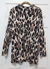    CHICO'S SOFT PIMA COTTON LEOPARD PRINT V-NECK TUNIC BLOUSE WOMEN'S SIZE 2   
