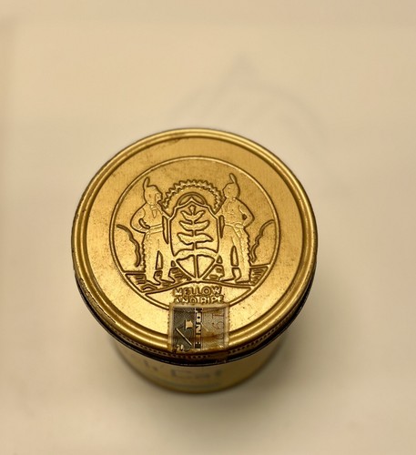 Lata de tabaco cigarrillo gato negro vintage con tapa en relieve - ¡Excelente estado! - Imagen 10 de 14