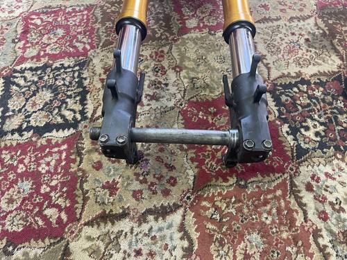 2017 Suzuki GSX S1000 Front Forks Suspension Triple Clamps Handlebar Axle - Picture 9 of 20