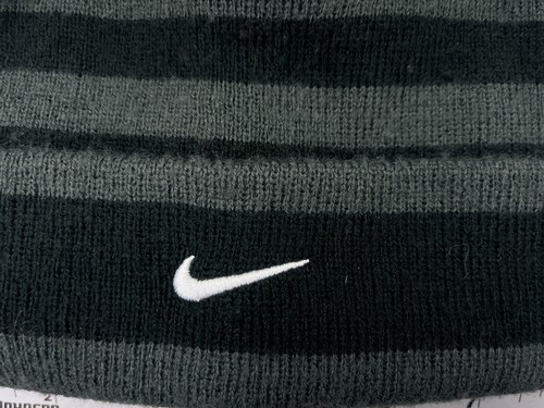 Nike Beanie Toque Youth 4/7 Black Gray Knit Striped Swoosh 100% Acrylic - Picture 2 of 6