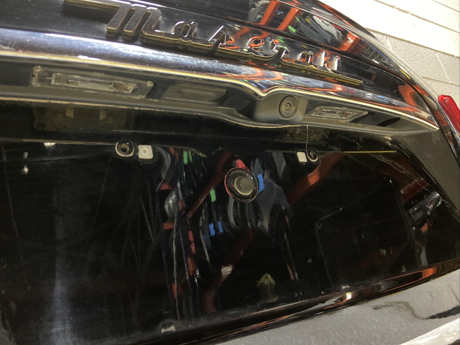 2014-2023 Maserati Ghibli SQ4  Rear Trunk Deck Lid Door OEM Lights included