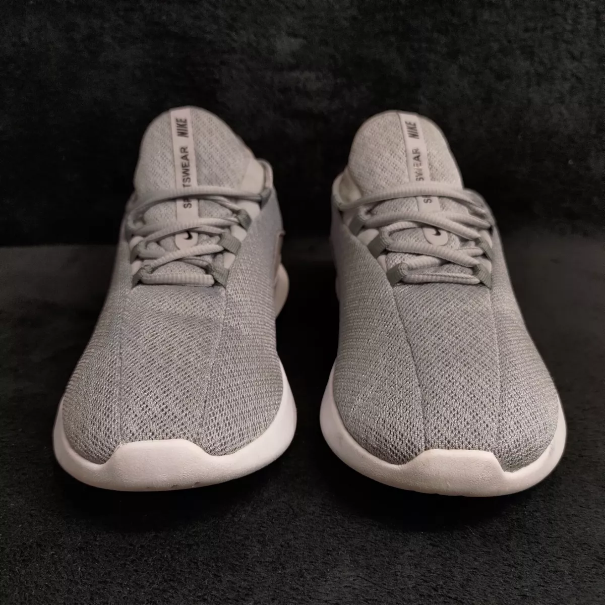 Nike Viale AA2181-003 Wolf Grey Running Shoes Lace Up Low Top Men's Size 8.5 US Nike Viale AA2181-003 Wolf Grey Running Shoes Lace Up Low Top Men's Size 8.5 US