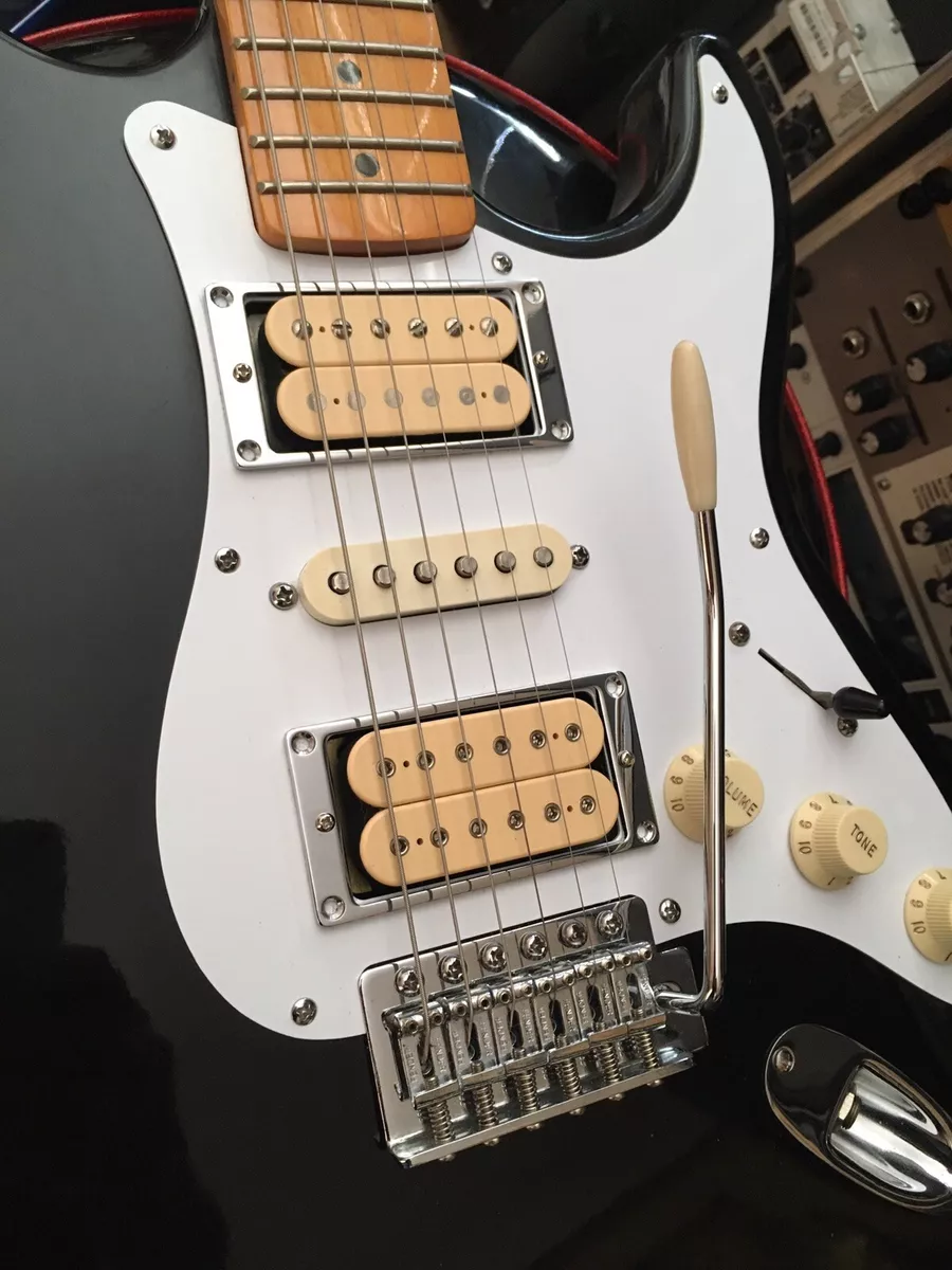 Dave Murray 57 Black Fender Stratocaster Style Chrome Pickup Surround Set