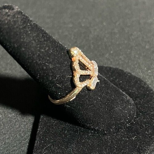 Womens Gold-Plated Duchess Crown Stainless Steel Alloy Zircon Crystal Rings - Picture 3 of 6