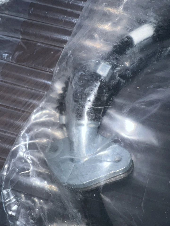 Conjunto de cable de freno de estacionamiento ACDelco Professional 18P97373 Foto 4 de 4