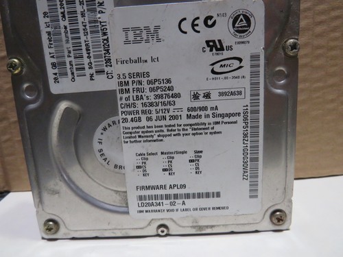 QUANTUM 20.4GB 3.5" IDE Hard Drive 20.4AT 204531-001 TESTED Formatted - Picture 9 of 9