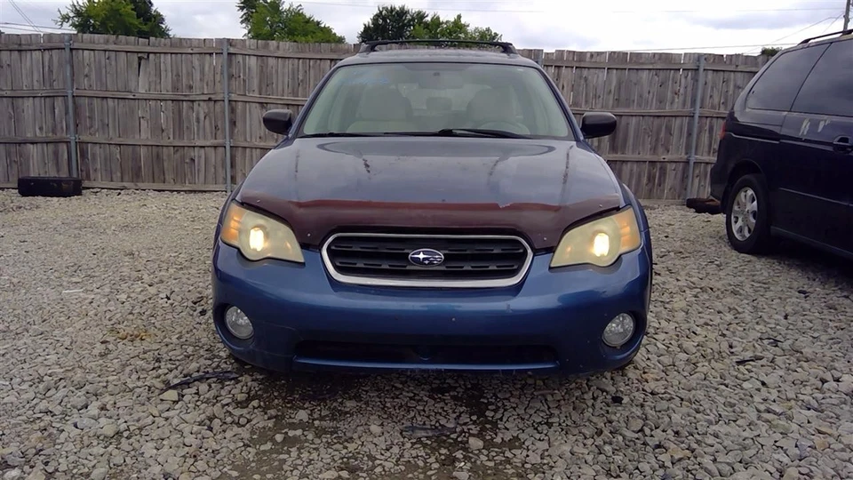 Used Front Center Interior Rear View Mirror fits: 2007 Subaru Legacy w/automatic — 第 2/4 张图片