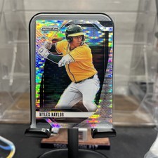 2025 Panini Prizm - Myles Naylor, Myles Naylor #214 Pulsar Prizm /499 (RC)