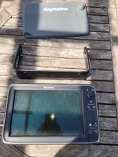 Raymarine C125 Chartplotter (NO FISHFINDER)