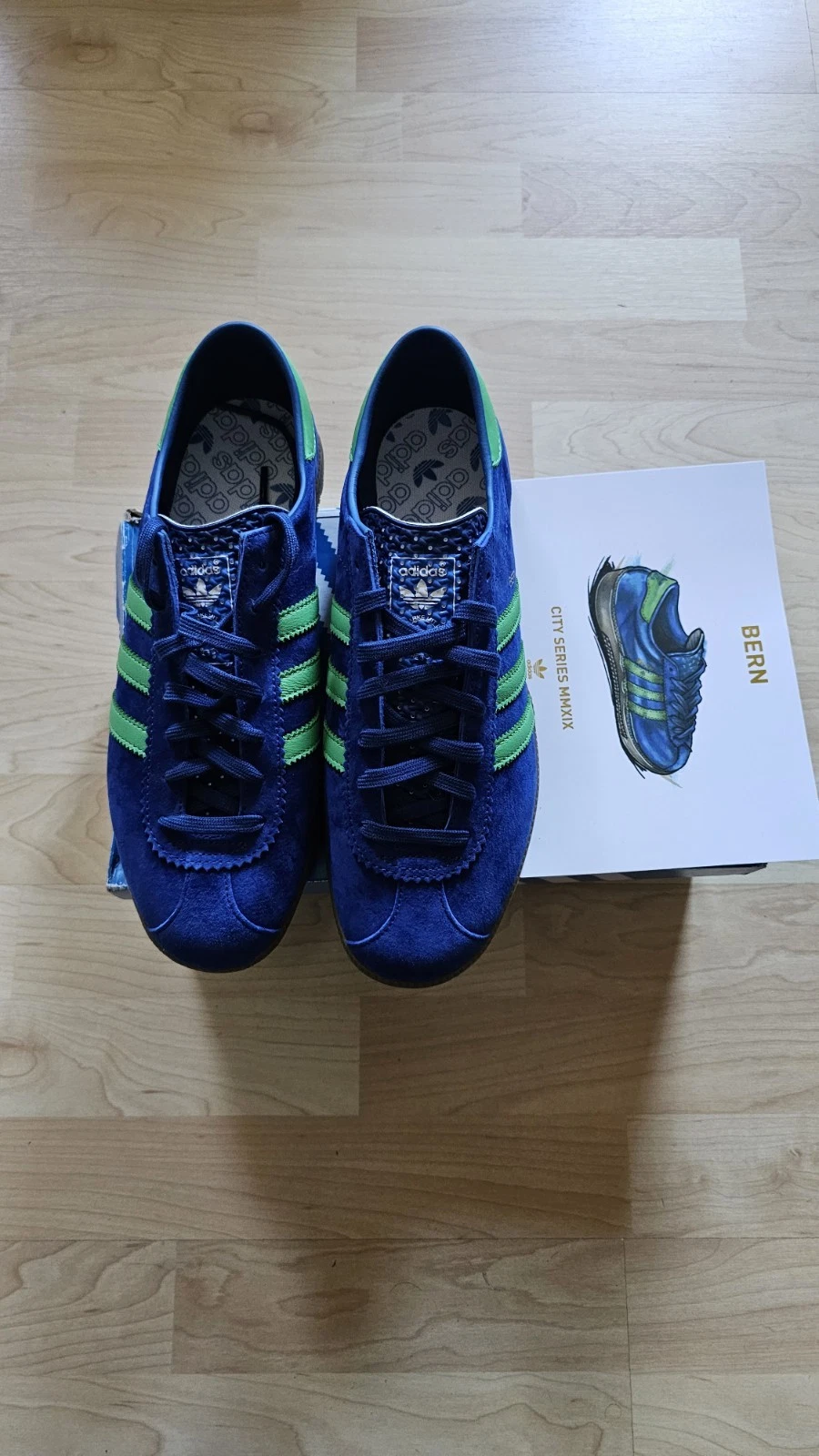 Adidas Bern City Series Uk 9.5 Blu