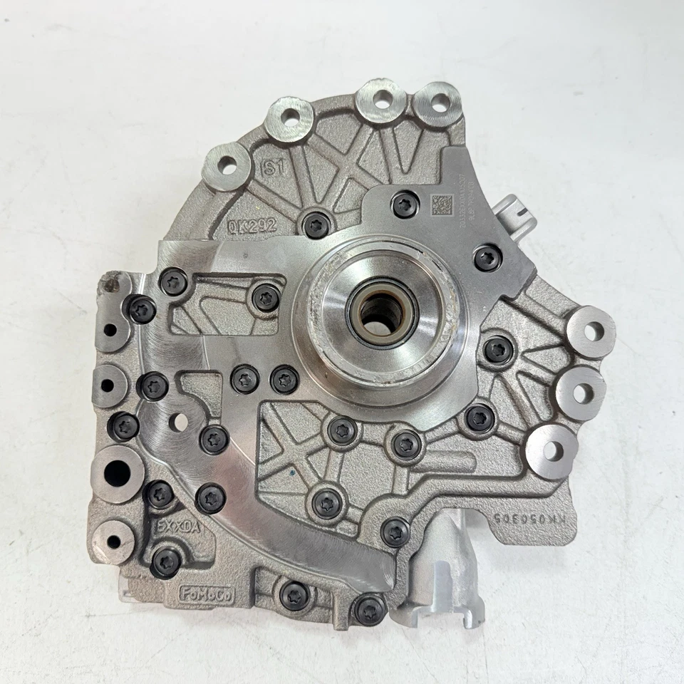 2016-2019 LINCOLN MKC FWD AUTOMATIC TRANSMISSION OIL PUMP RF9L8P-7A105-CB READ - Image 2 of 4