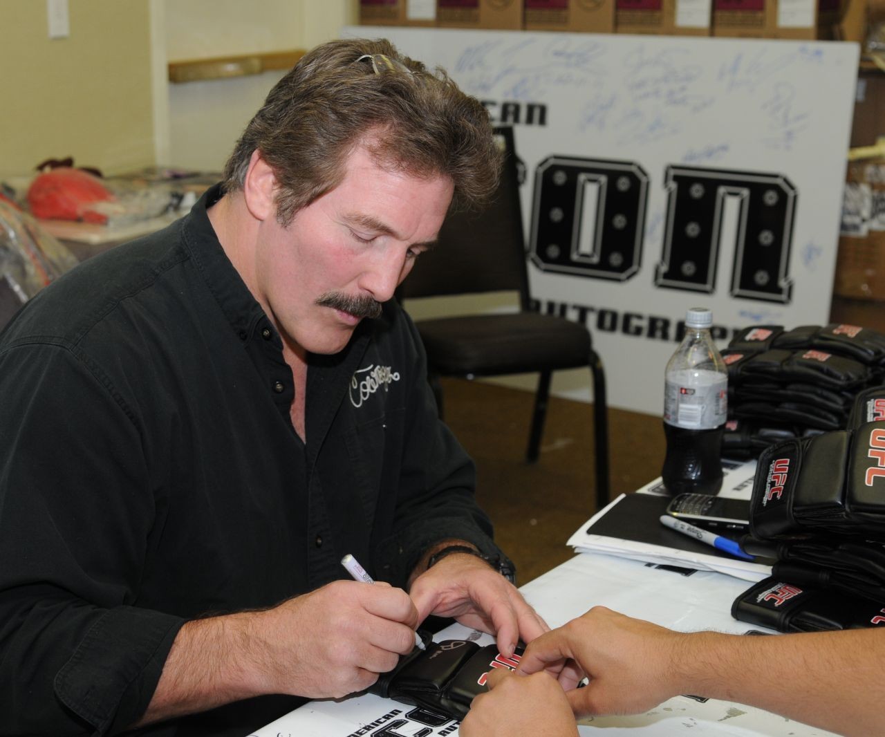 Royce Gracie Dan Severn Ken Shamrock Signed UFC Glove PSA/DNA COA 1 2 3