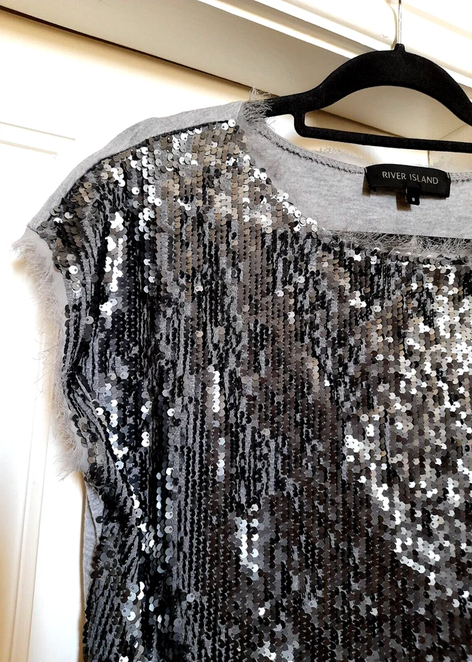 River Island Silver Sequin Oversized Jersey Top Rough Edged fits UK 8-10 VGC - Image 3 of 4