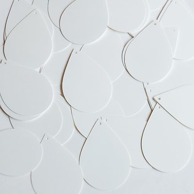 Teardrop Sequin 1.5'' Pearly White Opaque