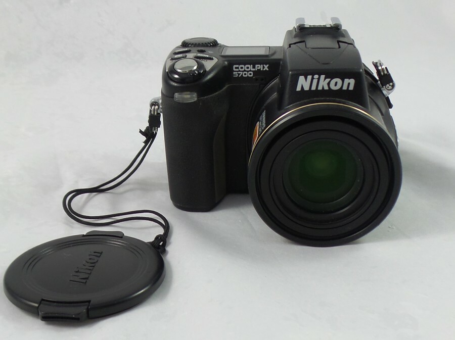 Nikon Coolpix 5700 5MP Digital Camera w/ 8x Optical Zoom