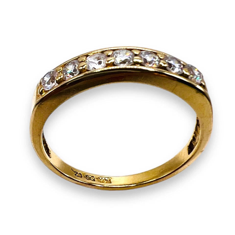 Vintage 14k Yellow Gold Round Cut White Stone Curved Band Ring 2.7g Size 7 - Image 2 of 4