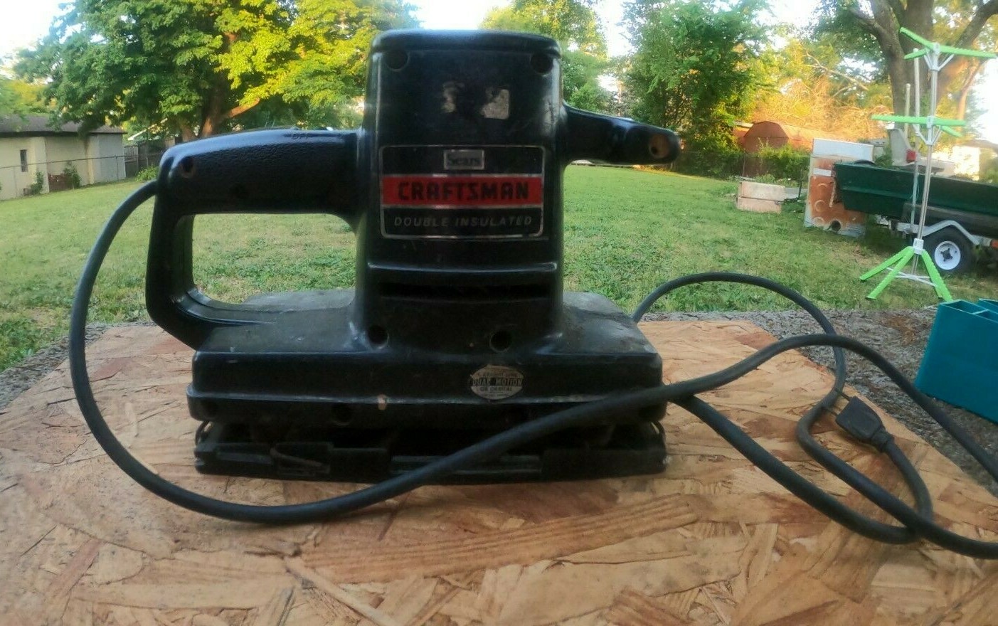 Craftsman USA Dual Motion Sander Model No. 315.11690 RUNS but SPARKS
