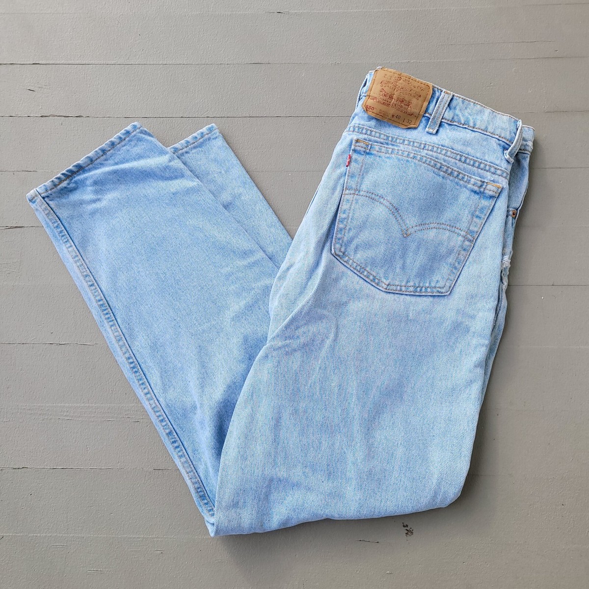 Vrg Distressed Levid 550 USA Made Actual Size 37×30 Light Wash