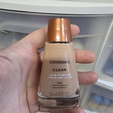 Covergirl Clean Liquid Foundation Glass Bottle Discontinued 148 Perfect Beige