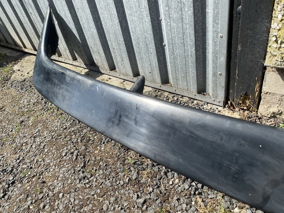 Alerón trasero original Ford Escort MK4 Pre 90 Spec XR3i RS Turbo 1986 a 1989 Foto 3 de 4