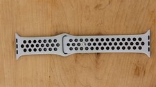 Genuine Apple Watch Nike Sport Band 42mm M/L Pure Platinum/Black Used