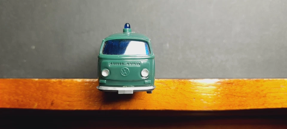 WIKING - BUS POLIZIA VERDE PINO - SCALA 1/87 H0 - Immagine 4 di 4