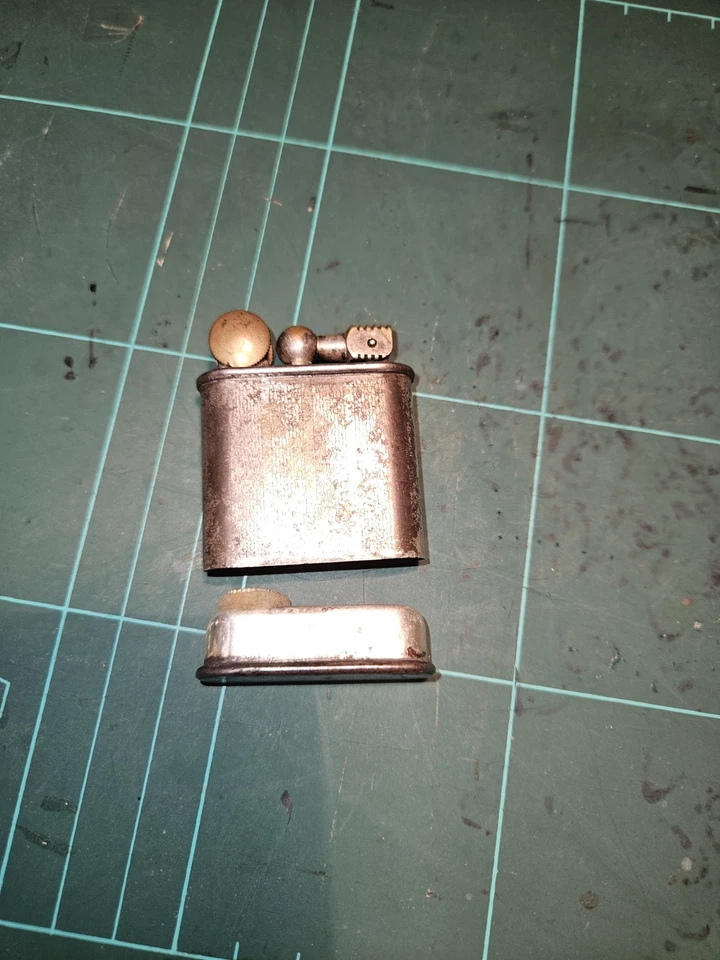 Antikes Liftarm Benzinfeuerzeug ähnlich Flamidor mit Reservetank - Bild 3 von 4