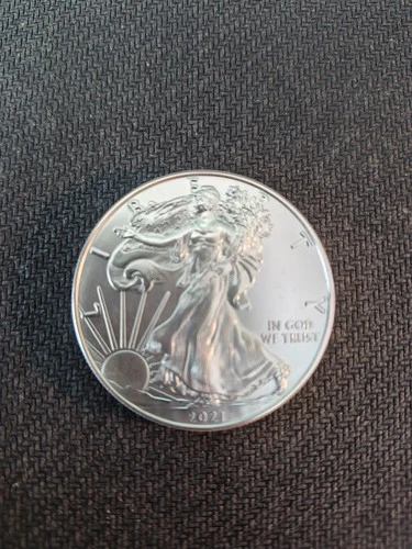 2021 Type 1 American Silver Eagle Uncirculated Bullion $1 Coin