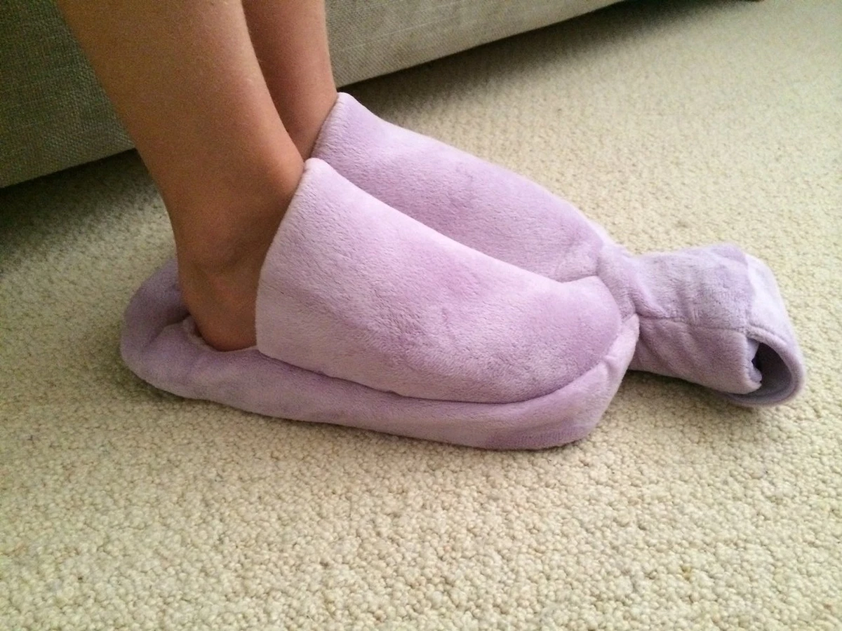 Vagabond Cosy Foot Warmer Hot Water Bottle Slipper Lilac Cuddlesoft Fleece