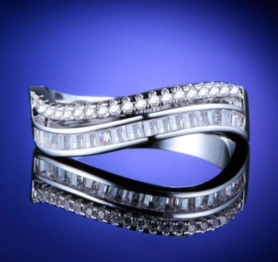 1.8 CT Simulated Diamond Band 925 Silver Plated Stylish Ring Gift For Girlfriend