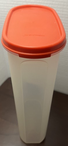 Tupperware - Modular Mate OVAL Container 1615 Red Lid 1615 (12 1/4 cup) 2.9 L - Picture 2 of 9