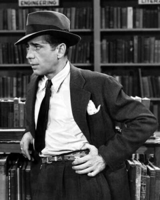 Humphrey Bogart cool as Philip Marlowe The Big Sleep in library 8x10 photo