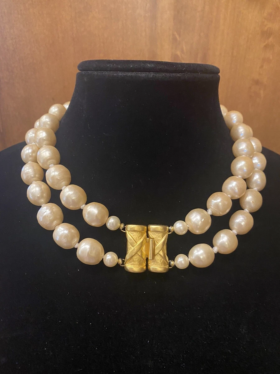 chanel double strand pearl necklace vintage