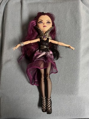 Mattel Ever After High Fashion Doll Core Signature Look Raven Queen