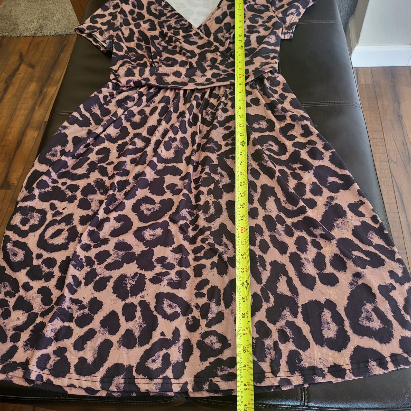 OUGES Brown Black Leopard Print V-Neck Short Slee… - image 4