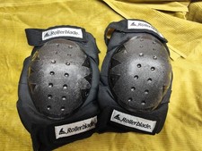 Lot of Rollerblades Safety Pads Elbow Wrist Knee Hands Hook Loop Size S