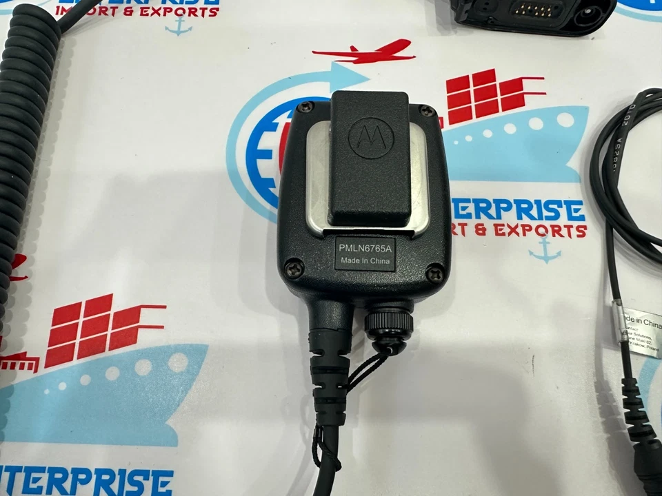 Motorola PMLN6765 Tactical PTT/VOX Interface Module + PMLN6829A Ear Mic Set - Image 4 of 4